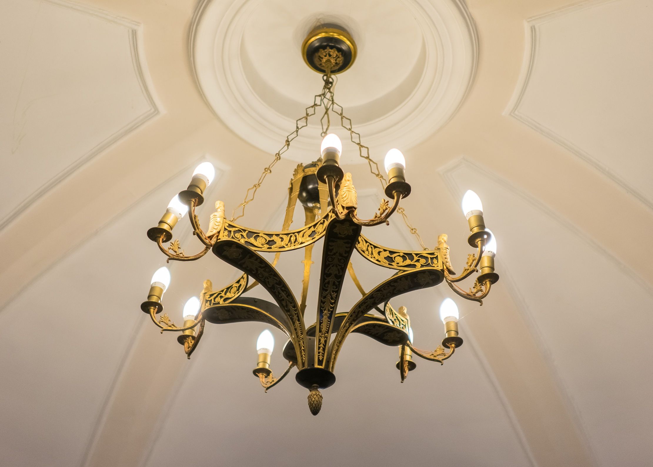 Chandelier, 1800–1849, Archdiocese of Vilnius. Photo by Povilas Jarmala, 2017