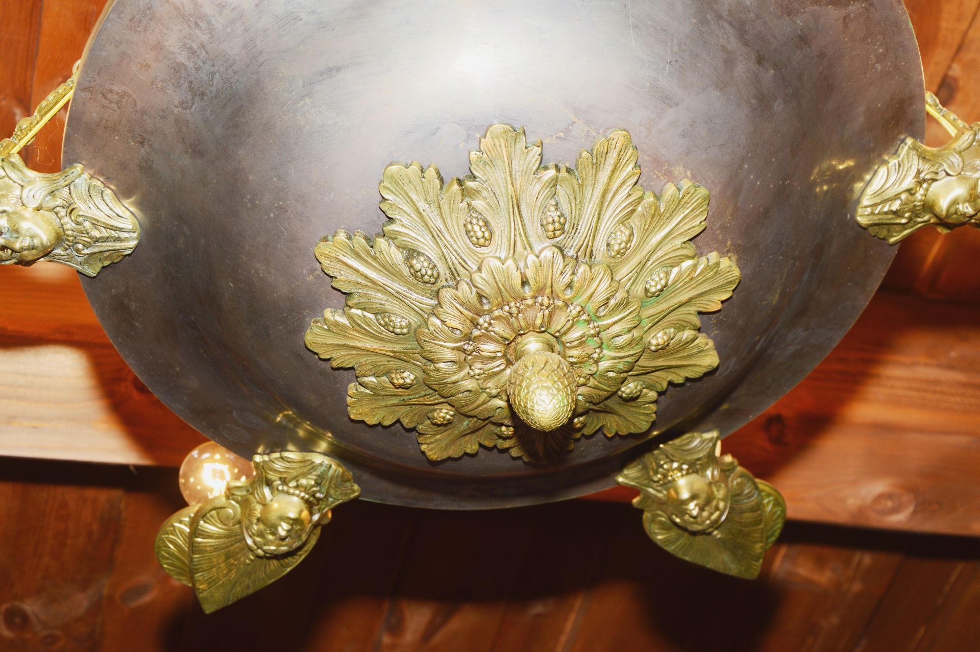 Fragment of chandelier, 1887–1911, Literary Museum of Alexander Pushkin. Photo by Aloyzas Petrašiūnas, 2017