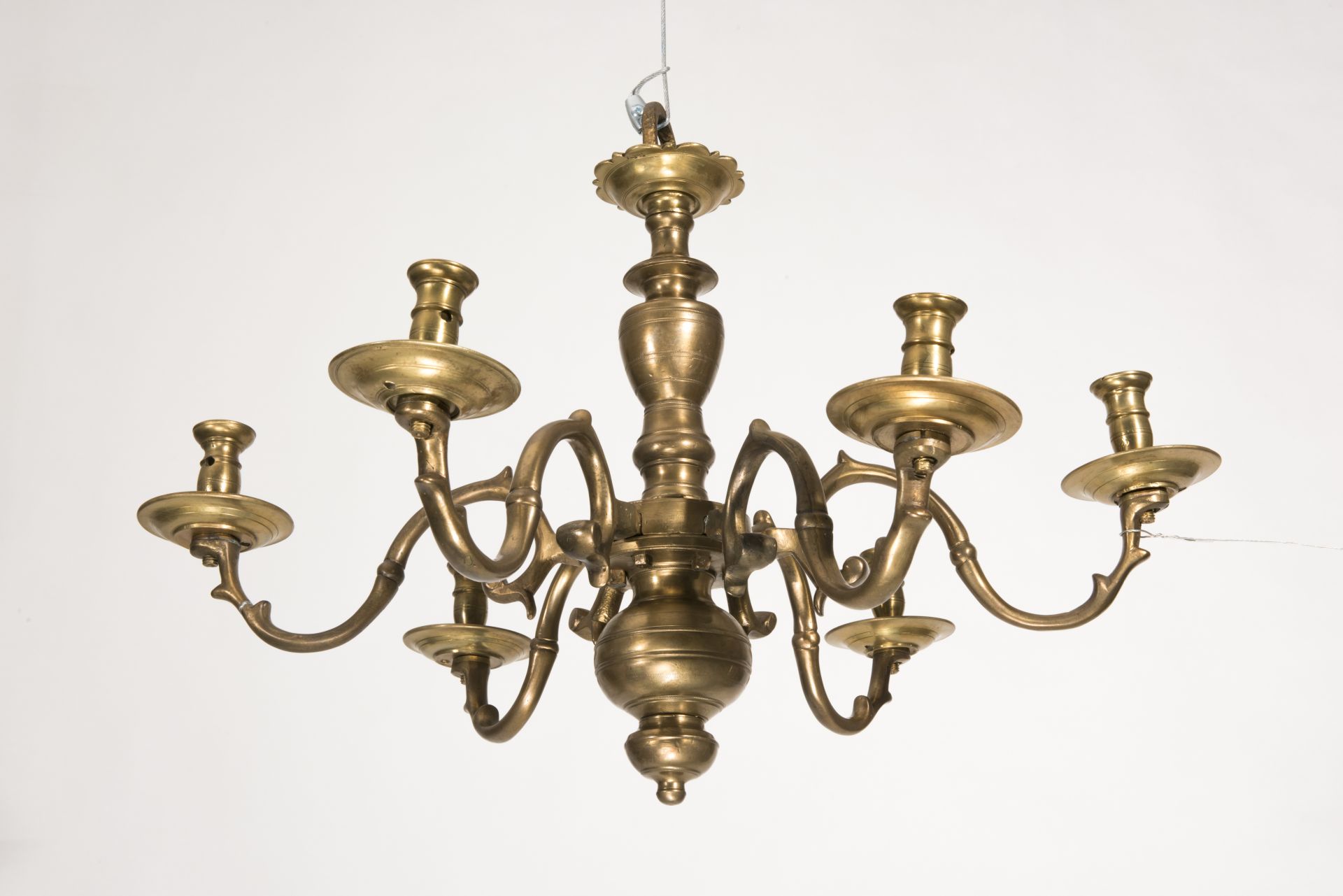 Chandelier, 1600–1649 (?), National Museum of Lithuania, IM-11586. Photo by Kęstutis Stoškus, 2017