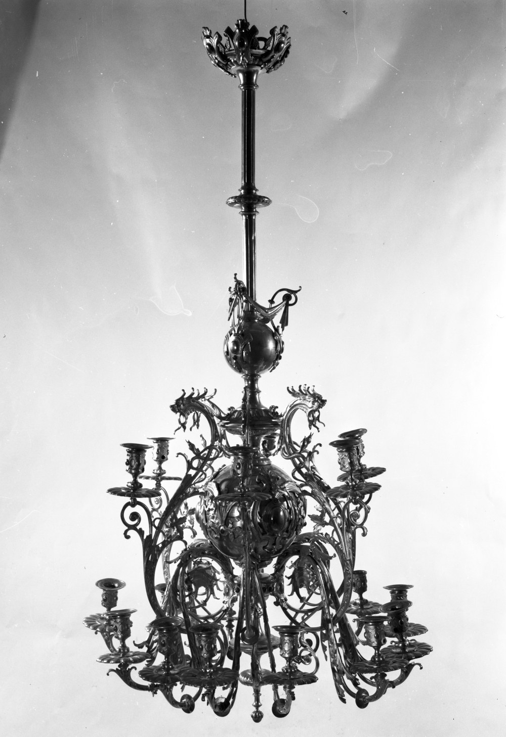 Chandelier, 1887–1911, National Museum of Lithuania, IM-5102. Photo by Vytautas Bortkevičius, 1980