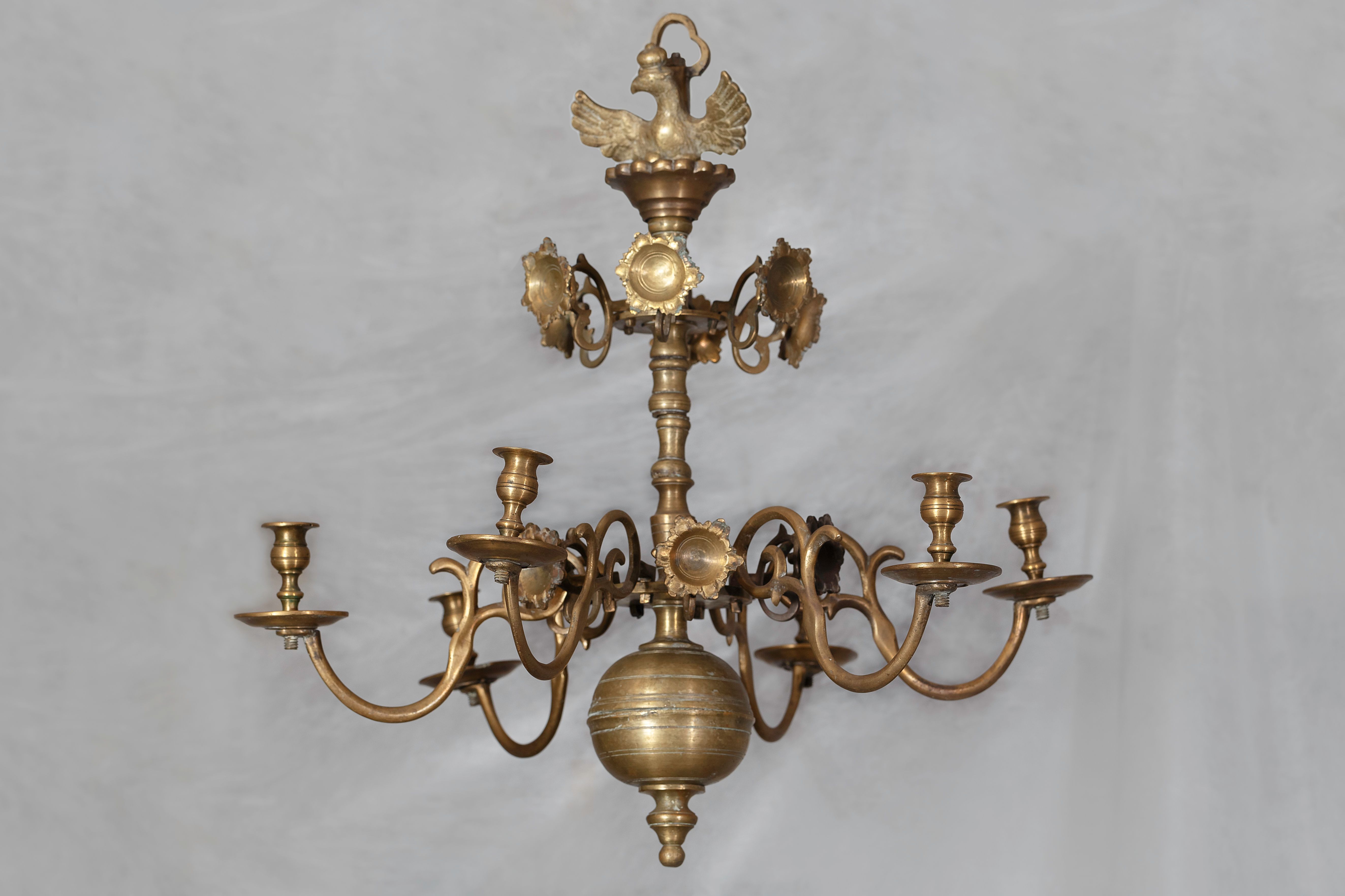 Chandelier, the late 18th – 19th century, the National M. K. Čiurlionis Museum of Art, Tt-9556. Photo by Povilas Jarmala, 2019